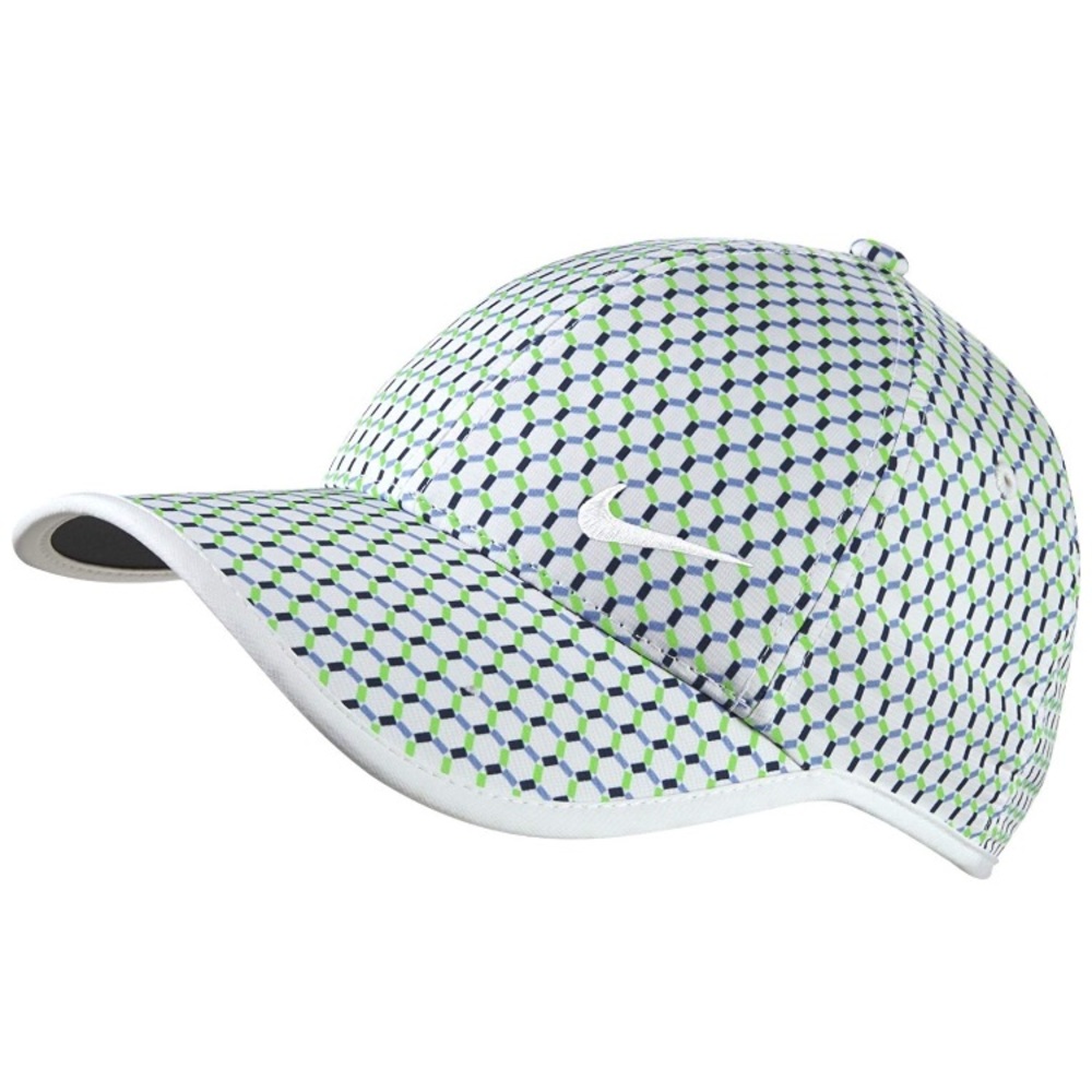 Nike Ladies Seasonal Ultralight Adjustable Hat/Cap
